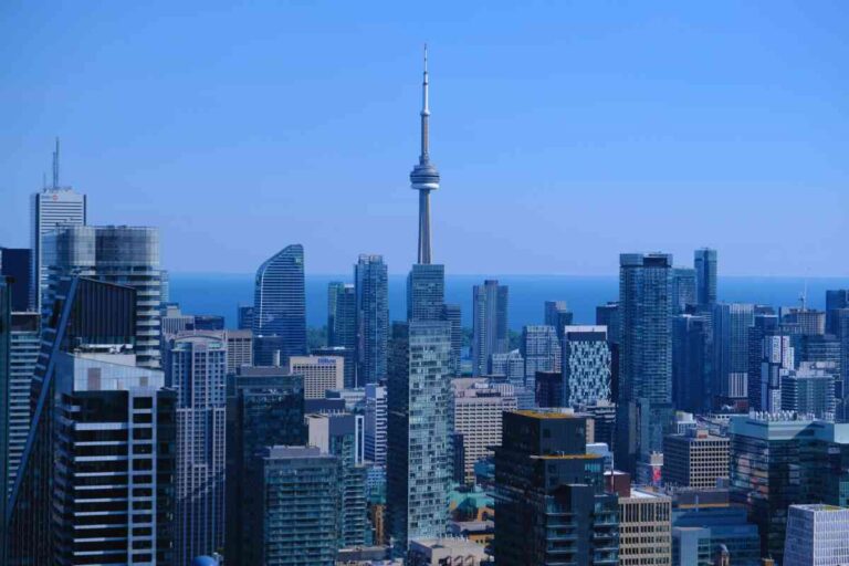 How to Get a $50,000 Job in Toronto